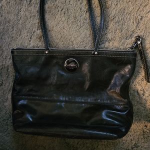 Coach purse with zipper top